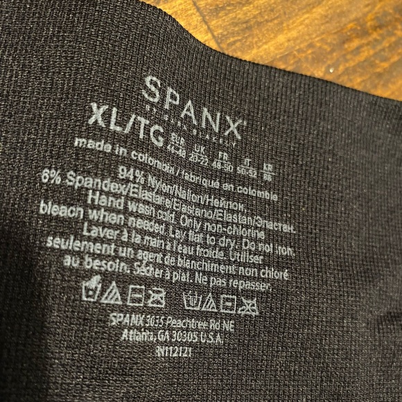 Spanx Leggings Womens XL Black Ribbed Cropped Look At Me Now Shapewear Seamless - Picture 4 of 9